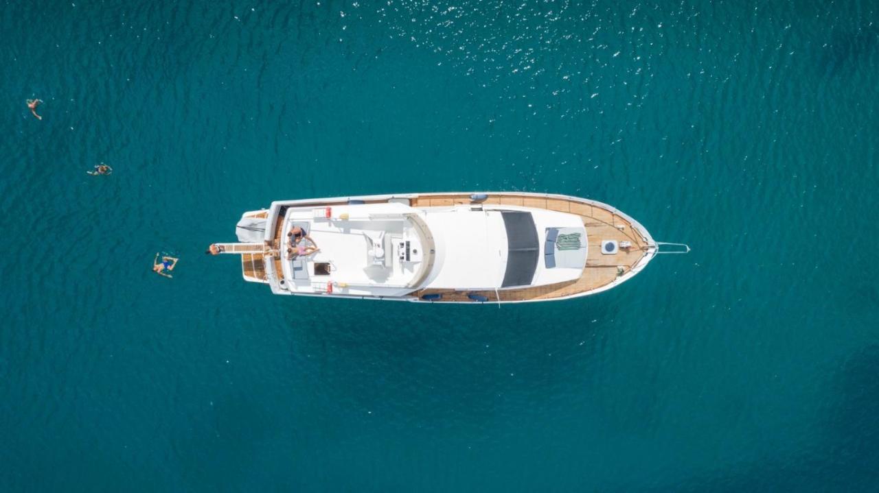 Hotel Sea Baroniv "Bedsonboat" Birgu Exterior foto