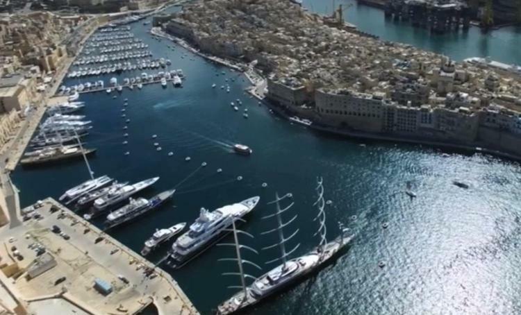 Hotel Sea Baroniv "Bedsonboat" Birgu Exterior foto
